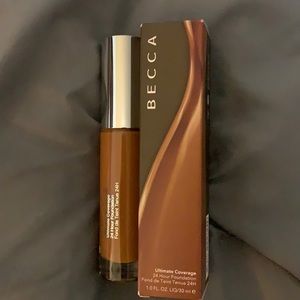 BECCA ULTIMATE COVERAGE SHADE COCNUT 5W4